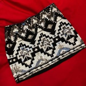 Sequins express skirt